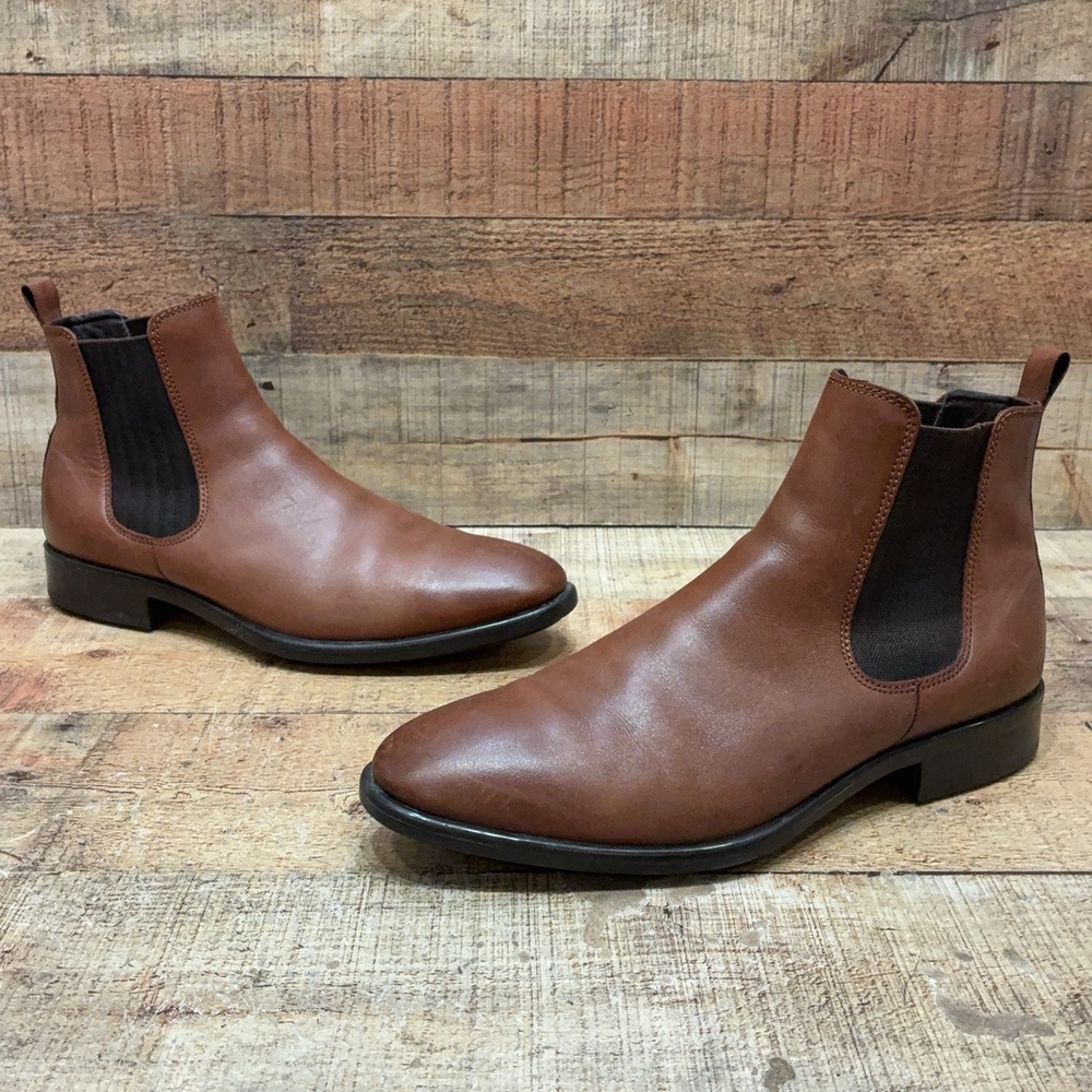 ECCO Tray Tech Boots Mens Size 9.5 43 Brown Leather Chelsea Ankle Pull On Dress
